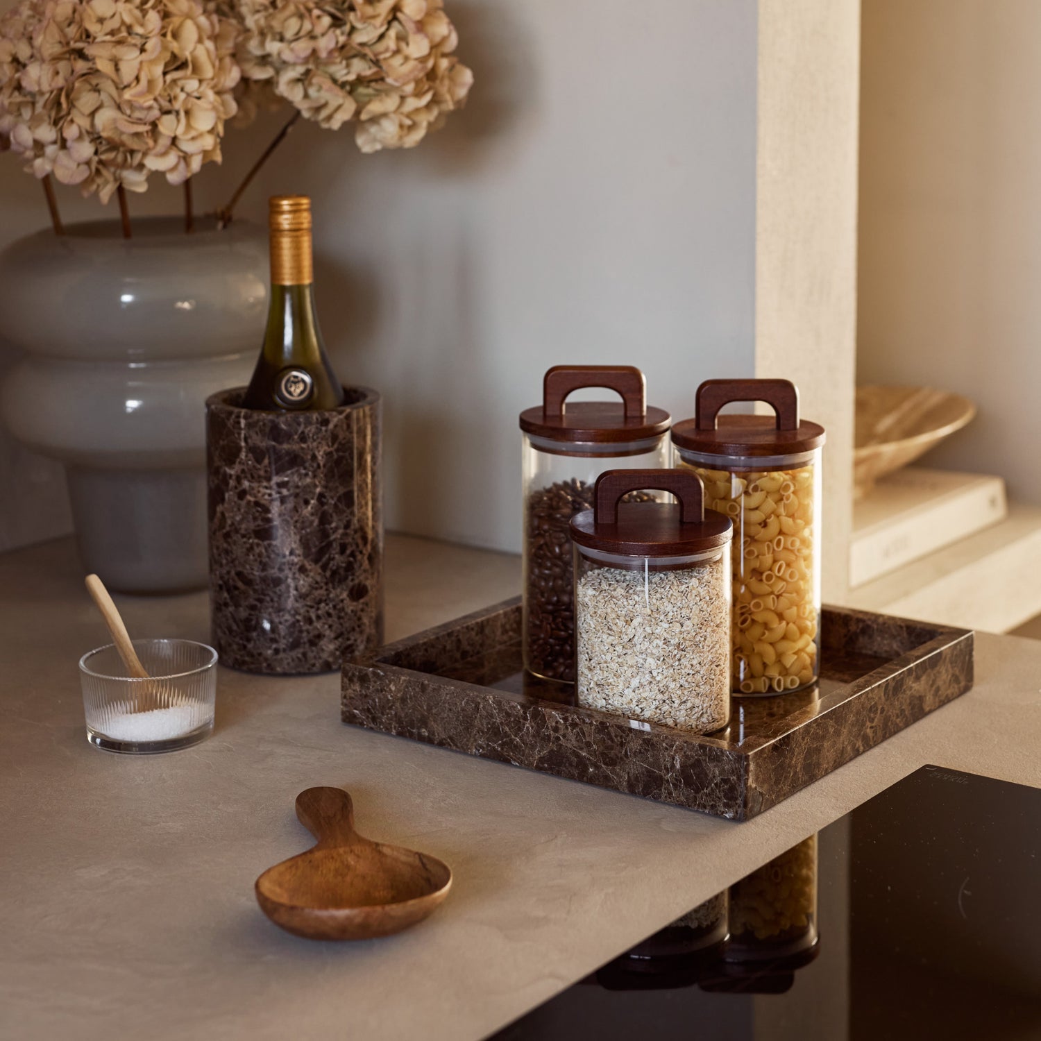 Bruin marmer dienblad en wijnkoeler MOOISA