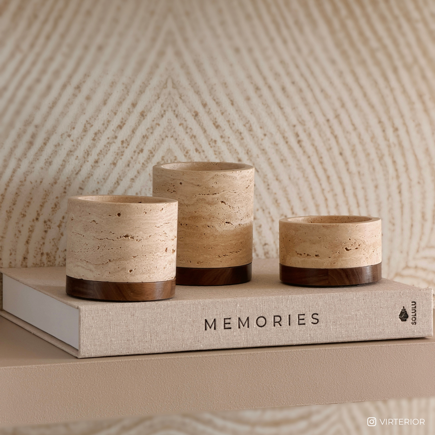 Travertine candle holder S Ø9.5x4cm including wooden plateau